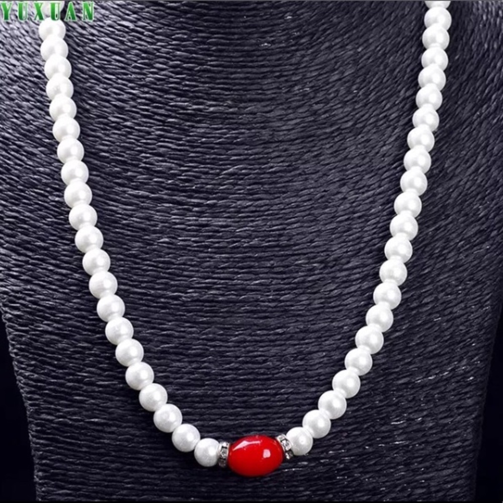 New Faux Pearl & Red Jade Bead Necklace 20”